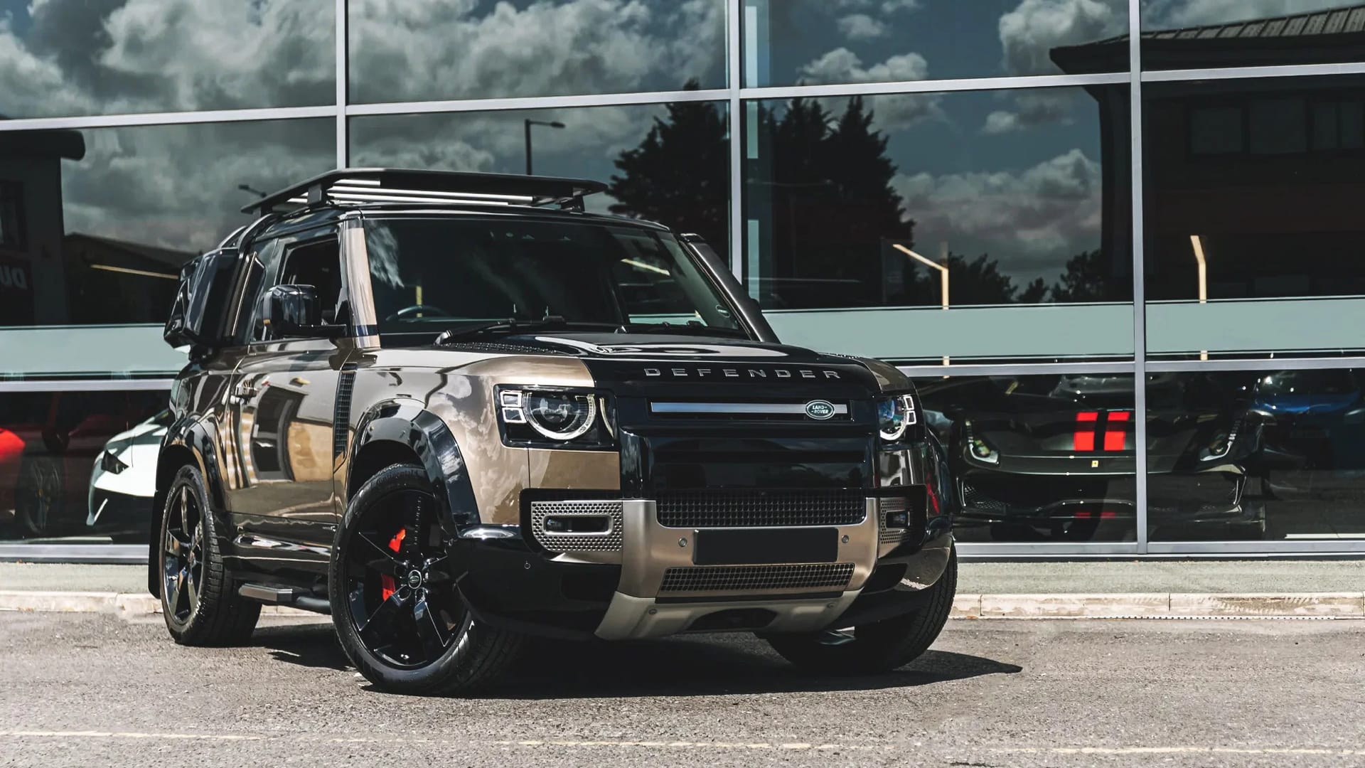 DEFENDER